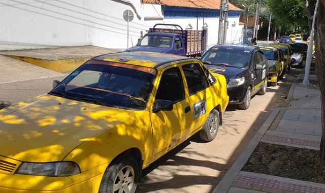 La temporada y los planes de viaje han congestionado las estaciones.
 César Obando