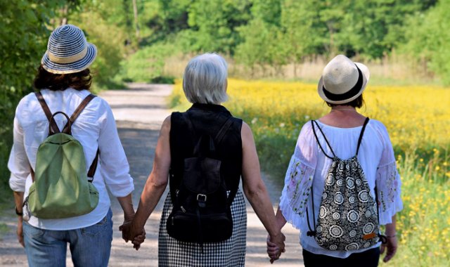 La edad de la menopausia natural varía considerablemente entre las diferentes culturas. Pixabay referencial