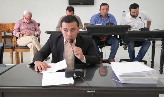 Javier Sarabia/La Opinión