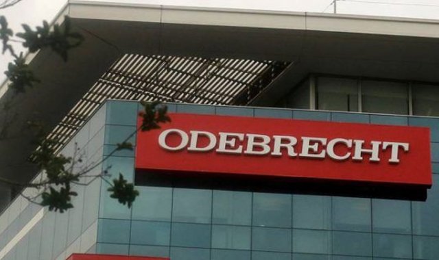 Continúan las negociaciones con países en los que está presente para firmar acuerdos en los que confiesa el pago de sobornos, aporta pruebas y paga multas millonarias. @bancaynegocios