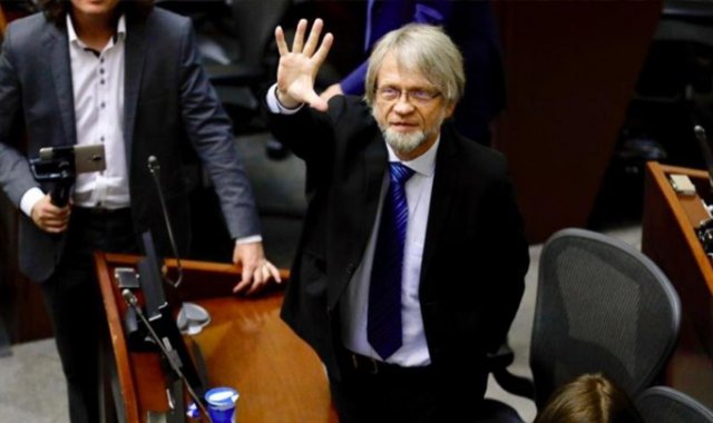 El exalcalde de Bogotá, Antanas Mockus. Tomada de Twitter