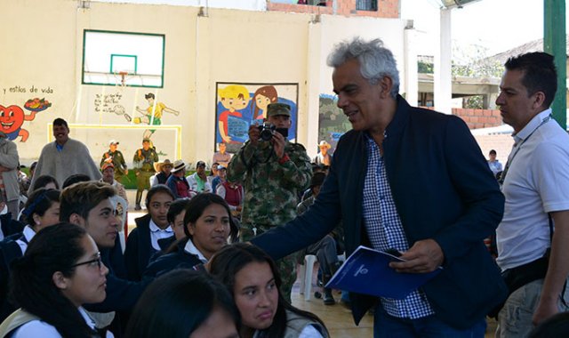 El Ministro de Ambiente, Ricardo José Lozano Picón, durante una de las reuniones de la fase de consulta, cumplida en 2019. Foto: Archivo La Opinión