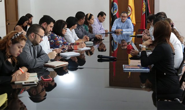 En la Gobernación se hizo la primera mesa técnica sobre la ZESE, en ella participaron las cámaras de comercio de Cúcuta, Pamplona y Ocaña, los gremios, la alcaldía de Cúcuta, las universidades, entre otros.
 Cortesía