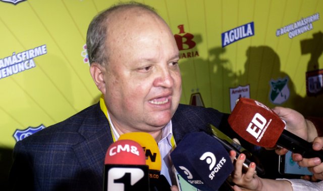 El hecho en el que murió el hincha no fue una pelea de barras, aseguró Jorge Enrique Vélez, presidente de la Dimayor. Colprensa