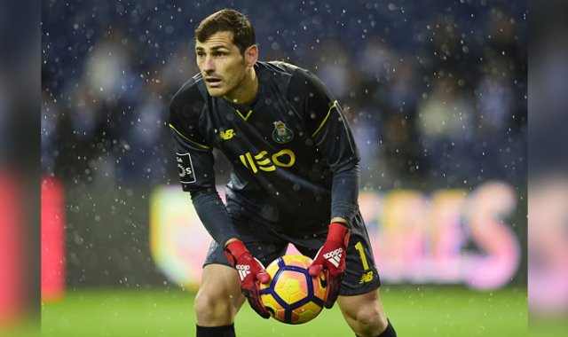 Iker Casillas, actualmente en el Oporto y candidato a la Federación Española de Fútbol fue uno de los jugadores a los que le registraron su domicilio.
 Archivo