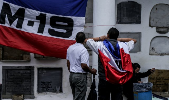 El M19 pasó de ser la guerrilla urbana responsable de hechos como la Toma al Palacio de Justicia, a ser uno de los movimientos políticos con mayorías en la elección de la Asamblea Nacional Constituyente.
Colprensa
