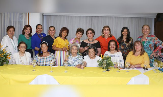 La celebración se organizó en el Club Comercio. César Obando