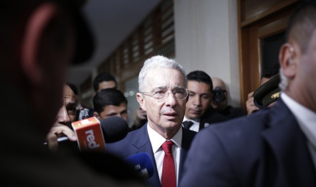 El expresidente y senador Álvaro Uribe se pronunció a través de Twitter. Colprensa