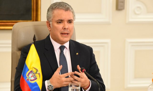 "La nación asume la responsabilidad pero con la condición que no hayan despidos",expresó el presidente Iván Duque. Colprensa