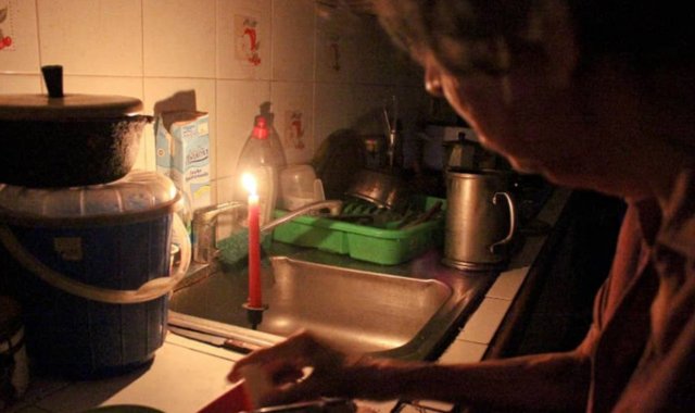 Freddy Bernal, enlace político de Nicolás Maduro en Táchira, dijo que los apagones no afectan sólo al estado fronteriza, sino a toda la zona andina, Barinas y Apure, “es un problema nacional por inconvenientes en la termoeléctrica”. Archivo