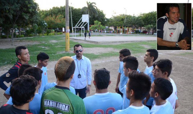 Desde el 2015, Edwin del Castillo es director técnico de las divisiones menores del Cúcuta Deportivo. Empezó con la categoría Sub-15 y desde el año pasado asumió la Sub-20 B. Archivo