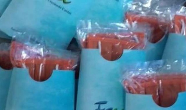 Los tapabocas fueron fabricados por los mismos integrantes de la fundación y serán destinados a vendedores informales, Cortesía/La Opinión