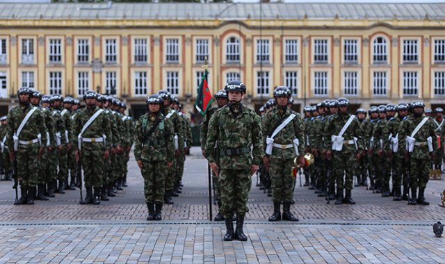 En total fueron 13 miembros los que resultaron positivos para coronavirus. Colprensa