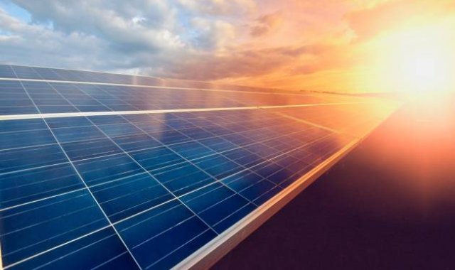 Las células solares de perovskita podrían ser incorporadas en ventanas con aislamiento térmico. Colprensa.