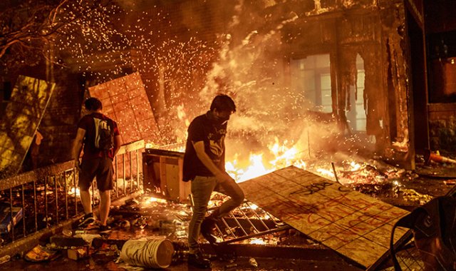 Protestas en Minneapolis. AFP