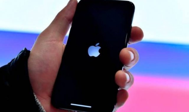 Una de las categorías es “Sugerencias”, que utiliza inteligencia artificial para recomendar aquellas aplicaciones que el sistema considera que son más útiles al usuario en cada momento. Colprensa.