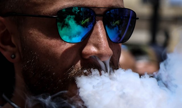 La nicotina está presente en los tres productos de tabaco, es adictiva y es responsable de los efectos biológicos nocivo. Colprensa