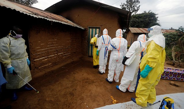 El nuevo brote inquieta a la región de Mbandaka, afectada ya a mediados de julio por la fiebre hemorrágica, con  54 casos y 33 muertos.  Agencias