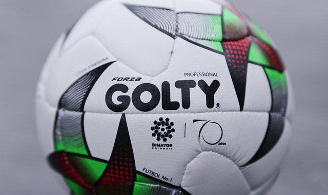 Décimo balón de Golty para el fútbol profesional colombiano. Archivo