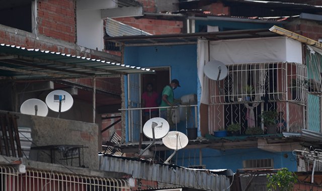 El servicio de DirecTV se restableció en Venezuela una vez la firma Scale Capital adquirió la operación en ese país. Archivo / La Opinión