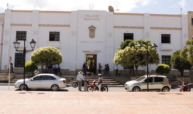 El alcalde de Ocaña decidió cerrar las puertas de la administración municipal hasta el 31 de agosto. Archivo / La Opinión