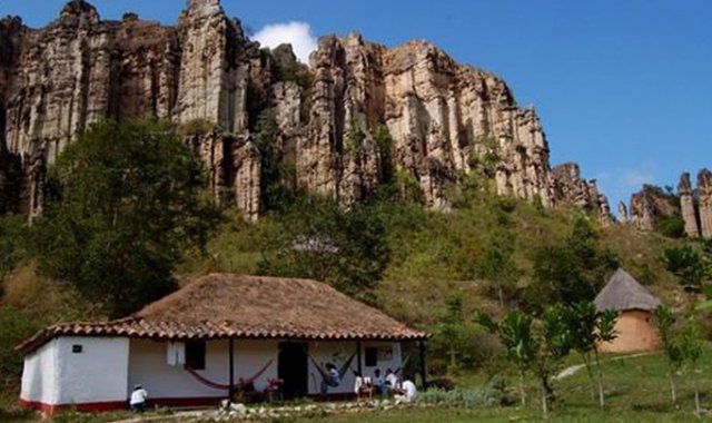 Gracias a su arquitectura colonial y a las maravillas naturales de la zona, el municipio de La Playa de Belén es uno de los destinos con los mejores paisajes del departamento. Archivo / La Opinión