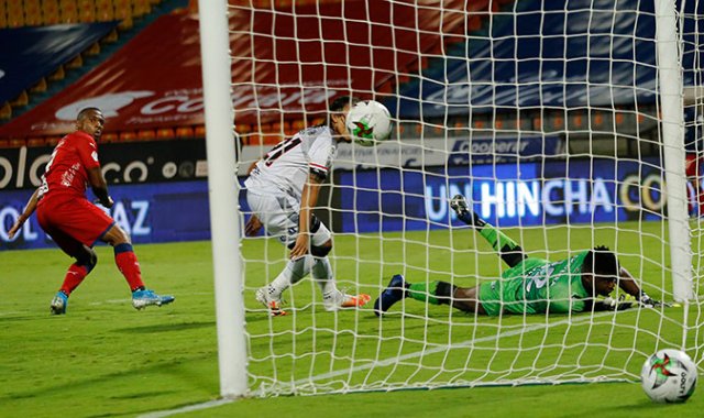 El rojinegro ha recibido 7 goles en los últimos dos partidos.