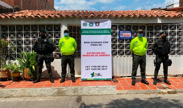 Los inmuebles bajo esta medida pasaron a ser propiedad del Estado. Policía