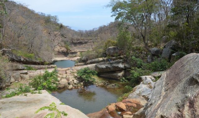 Pozo Azul, un lugar que necesita urgentemente ser conservado y protegido, para evitar su extinción. Archivo La Opinión