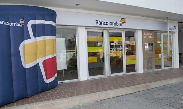 Las empresas del sector de alimentos son las que mejor reputación tienen según el informe del mercado. Archivo / La Opinión