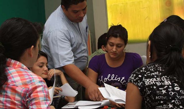 Los interesados en los cursos no tendrán que pagar nada. Archivo/La Opinión