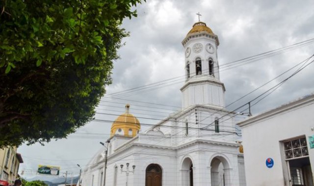 Luis Alfredo Estévez/ La Opinión 