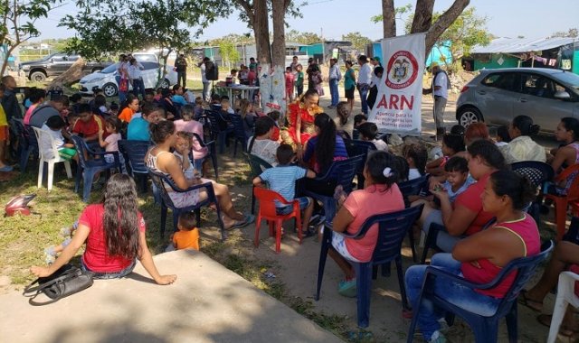 El grupo territorial de Norte de Santander compartiendo con la población de Arauca un espacio recreativo de la ARN. Cortesía Duque está jugado con la reincorporación de las Farc