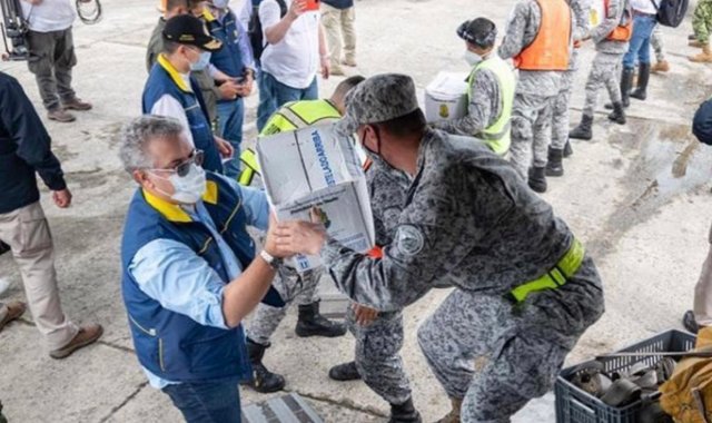 El presidente, Iván Duque, coordinó la entrega de ayudas. Colprensa