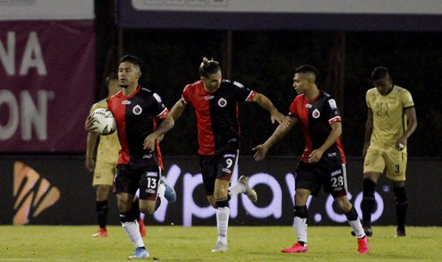 El rojinegro vive una crisis que nunca antes había atravesado. Archivo La Opinión