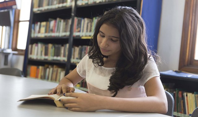 CENS abre una convocatoria para apoyar ideas de emprendedores locales. Archivo / La Opinión