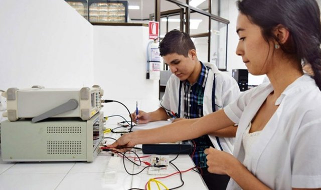 Ministerio reforzará la ciencia y tecnología en las universidades. Archivo La Opinión