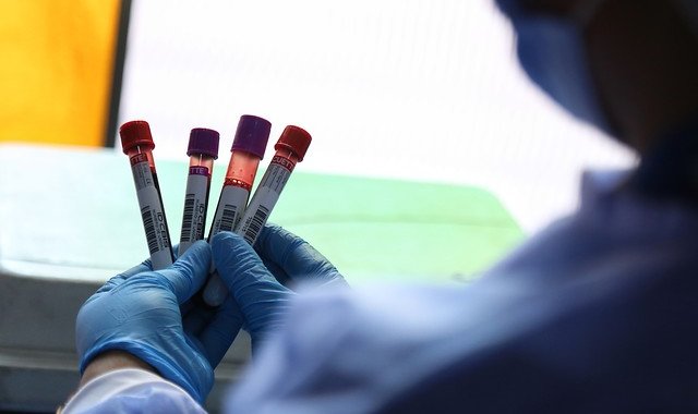 La donación de sangre no para a pesar de las nuevas restricciones de movilidad. Colprensa