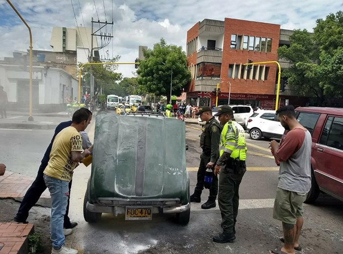 La Opinión